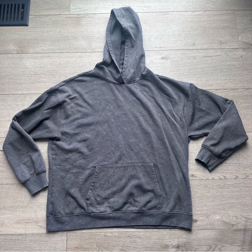 Vinyl‎ Icons Charcoal Gray Pullover Hoodie Men’s Large Fleece